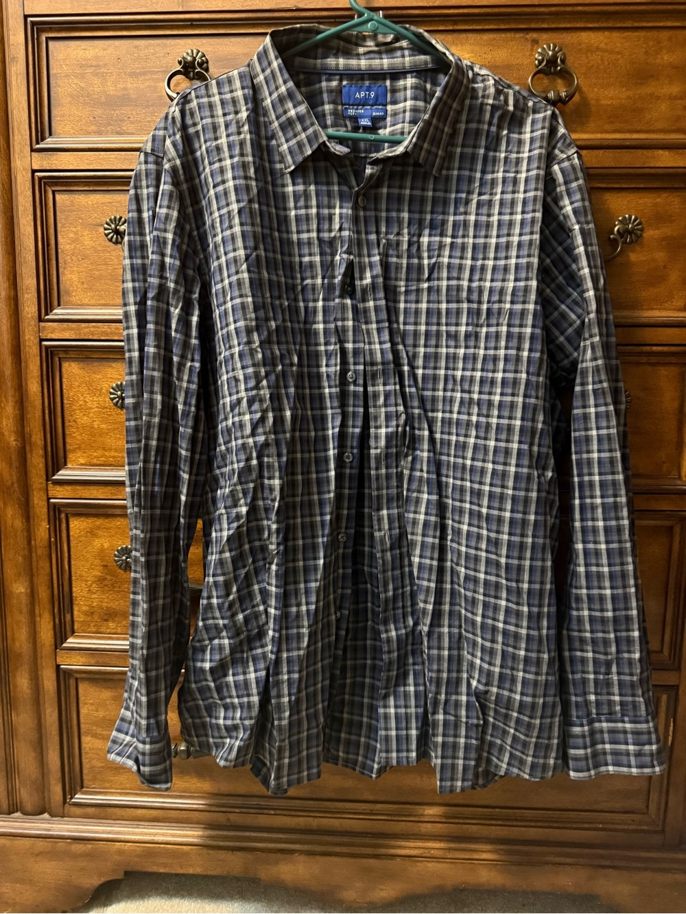 Apt. 9 Men's Blue and Gray Plaid Button-Down Shirt